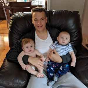 Meet your Posher, Brady